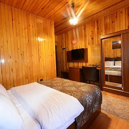 Goblec Hotel & Bungalow Узунгьоль Екстер'єр фото