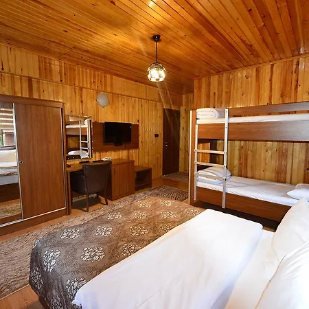 Goblec Hotel & Bungalow Узунгьоль Екстер'єр фото