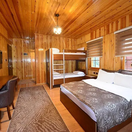 Goblec Hotel & Bungalow Узунгьоль Екстер'єр фото